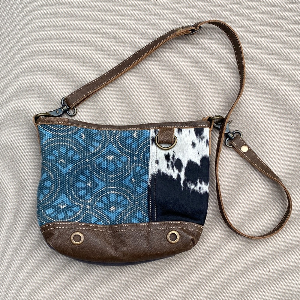 Boho Cowhide & Woven Crossbody Bag – Western Patchwork Leather Purse